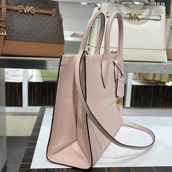 Michael Kors Medium Mirella 35S2G7ZT7L Tote Bag 
Powder Blush Multi
NWT - Picture 15 of 16